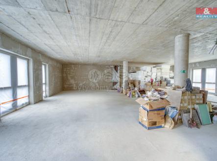 Pronájem kanceláře, 179 m²