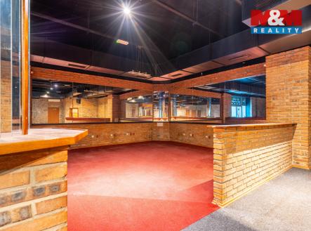 Prodej obchodní prostor, 324 m²