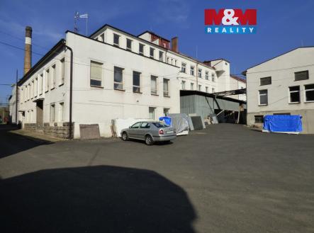 Pronájem výrobní prostor, 330 m²