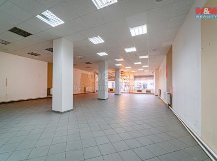 Pronájem - obchodní prostor, 663 m²