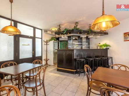 Prodej - obchodní prostor, 440 m²