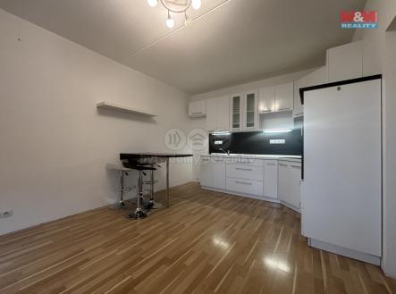 Pronájem bytu, 2+kk, 42 m²