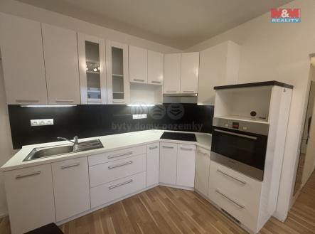 Pronájem bytu, 2+kk, 42 m²