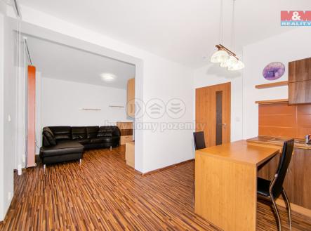 Pronájem bytu, 1+kk, 43 m²