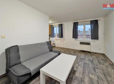 Pronájem bytu, 2+kk, 39 m²