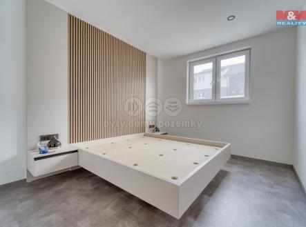 Pronájem bytu, 3+kk, 70 m²