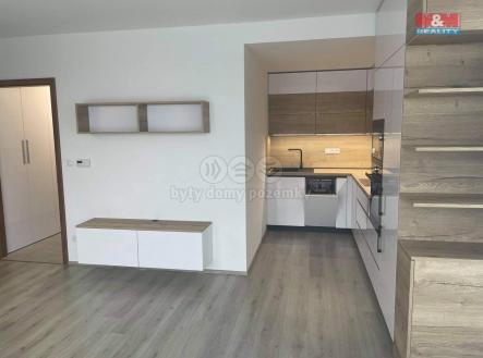 Pronájem bytu, 1+kk, 35 m²