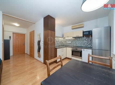 Pronájem bytu, 1+kk, 38 m²