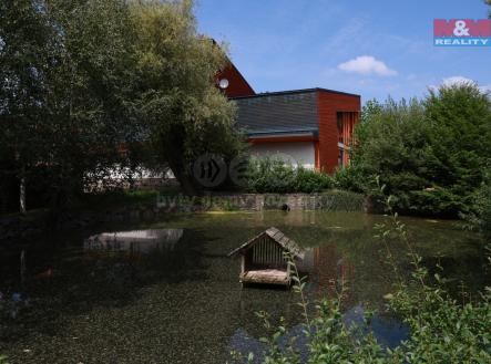 Prodej obchodní prostor, 1 076 m²