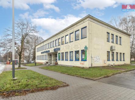 Prodej obchodní prostor, 493 m²