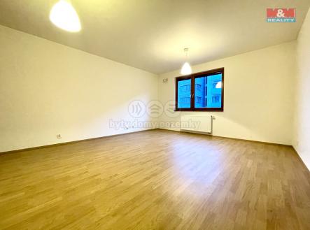 Pronájem bytu, 1+kk, 38 m²