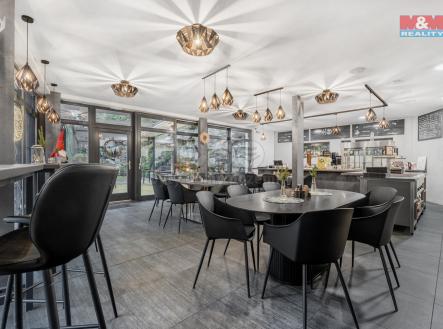 Prodej - restaurace, 300 m²