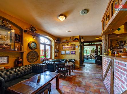 Prodej - hotel, 566 m²