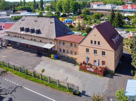 Pronájem - skladovací prostor, 150 m²