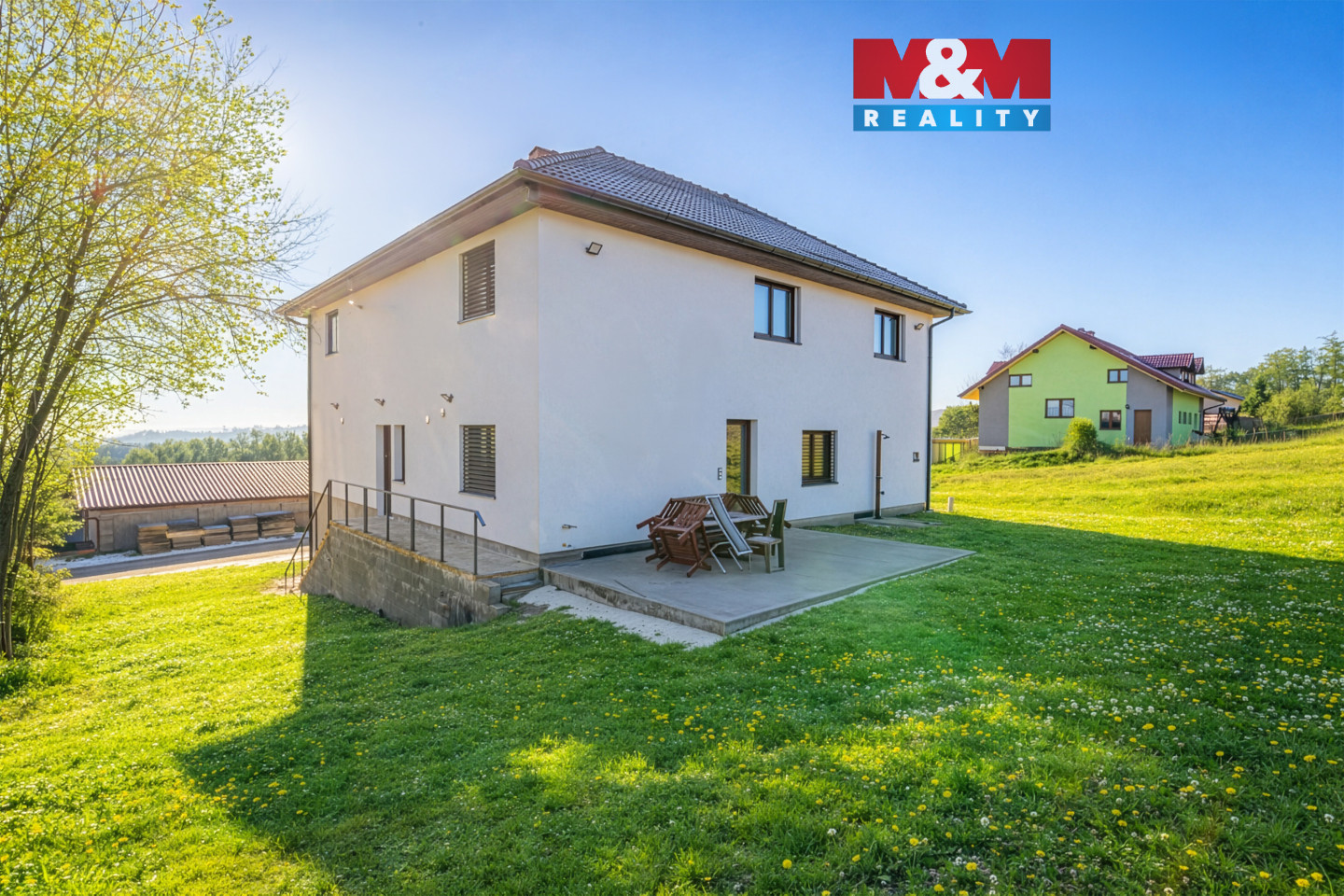 Prodej rodinného domu, 450 m², Neustupov
