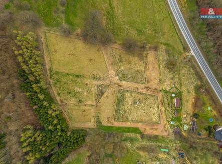 Prodej - pozemek pro bydlení, 1 040 m²