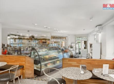 Prodej obchodní prostor, 132 m²