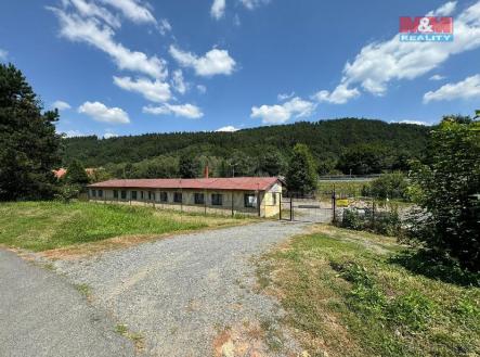 Prodej - obchodní prostor, 240 m²