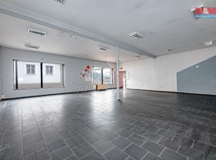 Prodej - obchodní prostor, 154 m²