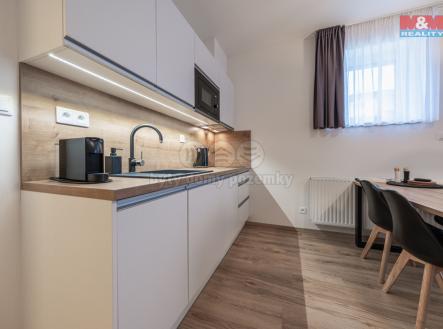 Prodej bytu, 2+kk, 45 m²