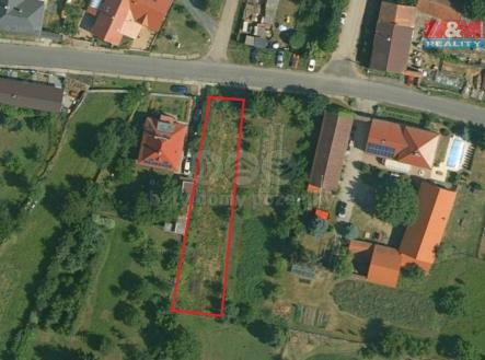 Prodej - pozemek pro bydlení, 728 m²