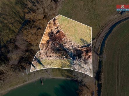 Prodej pozemku, zemědělská půda, 1 679 m²