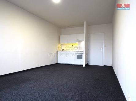 Pronájem bytu, 1+kk, 29 m²