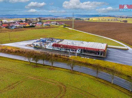 Prodej - obchodní prostor, 1 050 m²