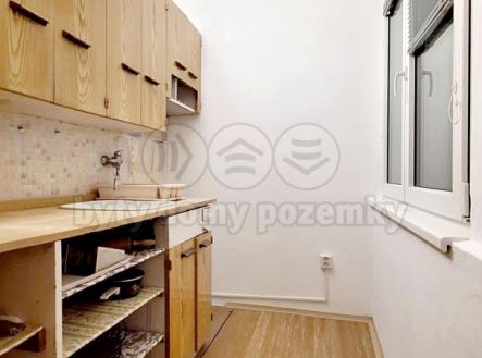 Pronájem bytu, 1+kk, 31 m²