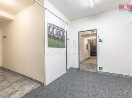 Pronájem bytu, 5+1, 137 m²