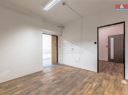 Pronájem bytu, 5+1, 137 m²