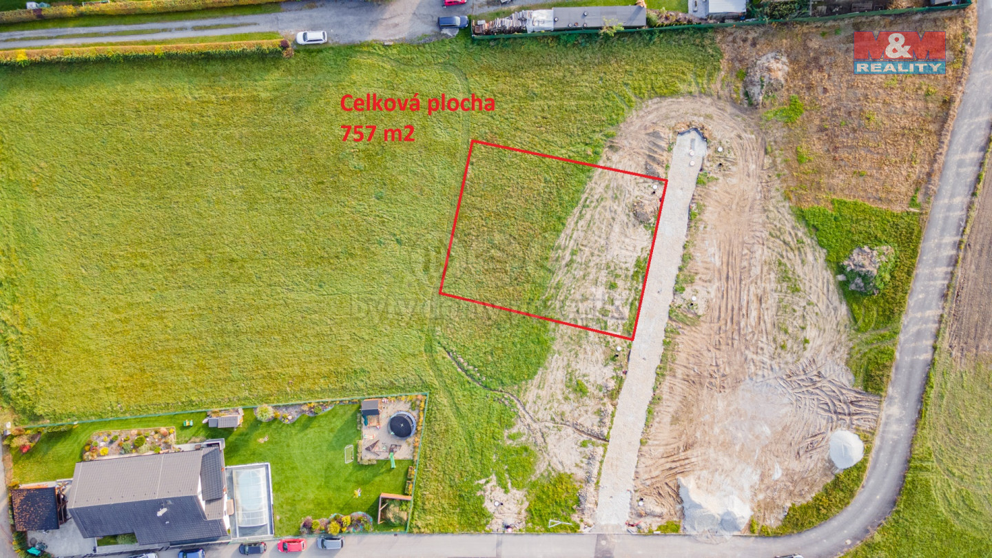 Pozemek.jpg