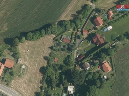 Prodej pozemku, zahrada, 1 422 m²