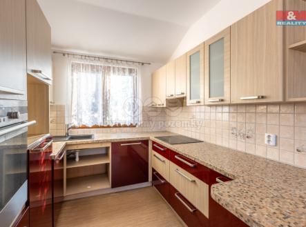 Prodej pozemku pro bydlení, 700 m²