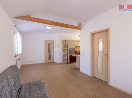 Prodej pozemku pro bydlení, 700 m²