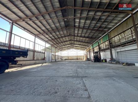 Prodej skladovací prostor, 660 m²