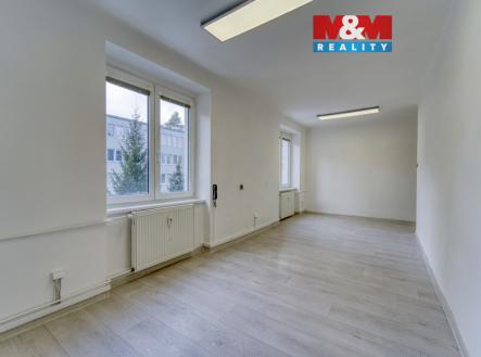 Pronájem kanceláře, 58 m²