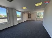 Pronájem kanceláře, 240 m²
