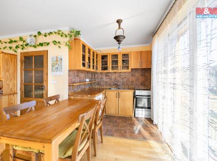 Prodej pozemku pro bydlení, 889 m²