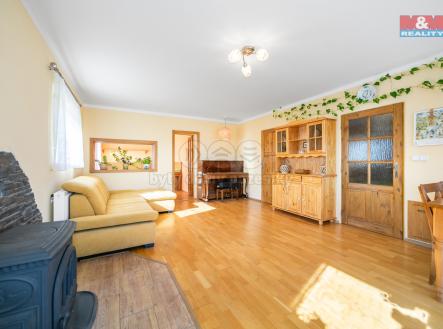 Prodej pozemku pro bydlení, 889 m²