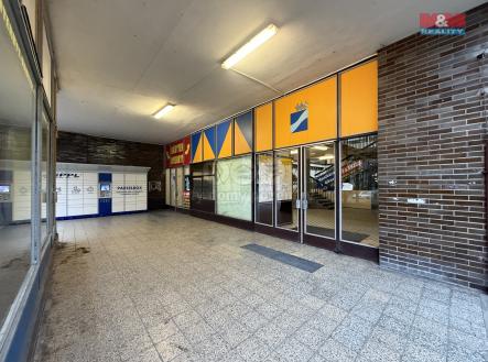 Pronájem - obchodní prostor, 8 m²