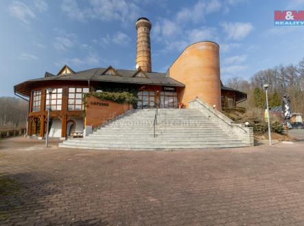 Prodej - obchodní prostor, 2 100 m²