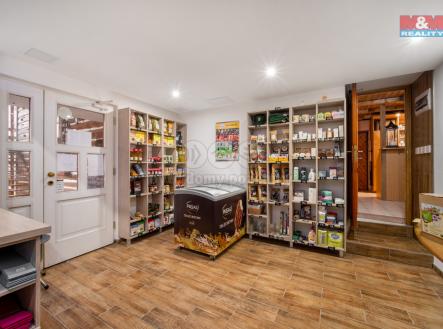 Prodej - hotel, 1 500 m²