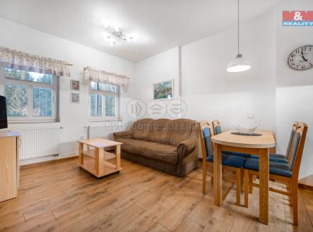 Prodej - hotel, 1 500 m²