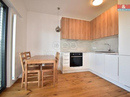 Pronájem bytu, 1+kk, 36 m²