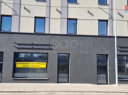 Pronájem obchodní prostor, 146 m²