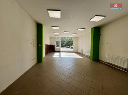 Pronájem obchodní prostor, 65 m²