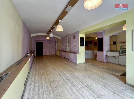 Pronájem - obchodní prostor, 130 m²