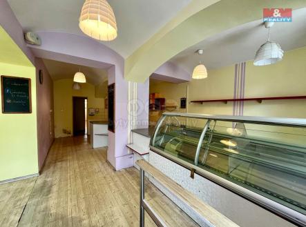 Pronájem - obchodní prostor, 130 m²