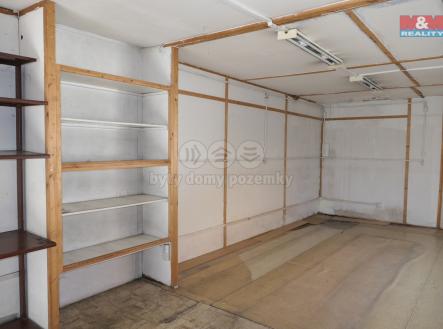 Pronájem - obchodní prostor, 73 m²